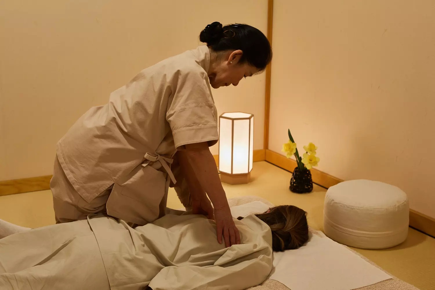Massage Shikan Shiatsu